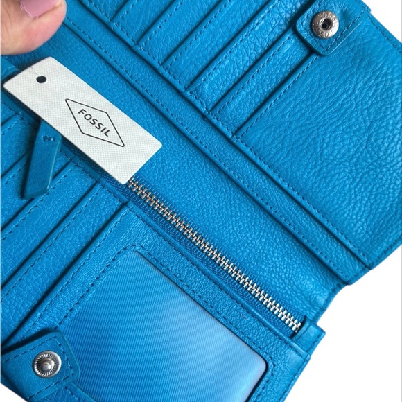FOSSIL Wallet - Picture 5 of 10